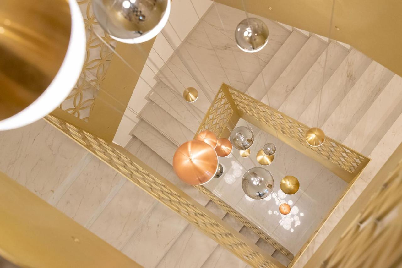 Nice Living Neue- Moderne Apartments Im Herzen Von Brixen - Kostenlose Brixencard - Ideal Fuer Familien, Paare, Geschaeftsreisende Und Allen Urlaubs Hungrigen Eksteriør bilde