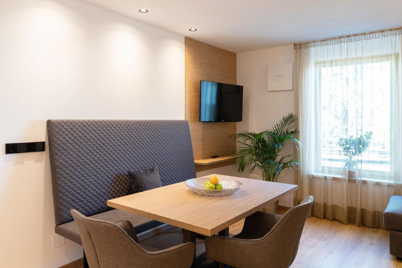 Nice Living Neue- Moderne Apartments Im Herzen Von Brixen - Kostenlose Brixencard - Ideal Fuer Familien, Paare, Geschaeftsreisende Und Allen Urlaubs Hungrigen Eksteriør bilde